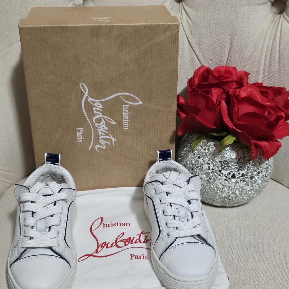 Christian Louboutin Funnyto sneakers Size 27 toddler With Box & Shoe Cover EUC